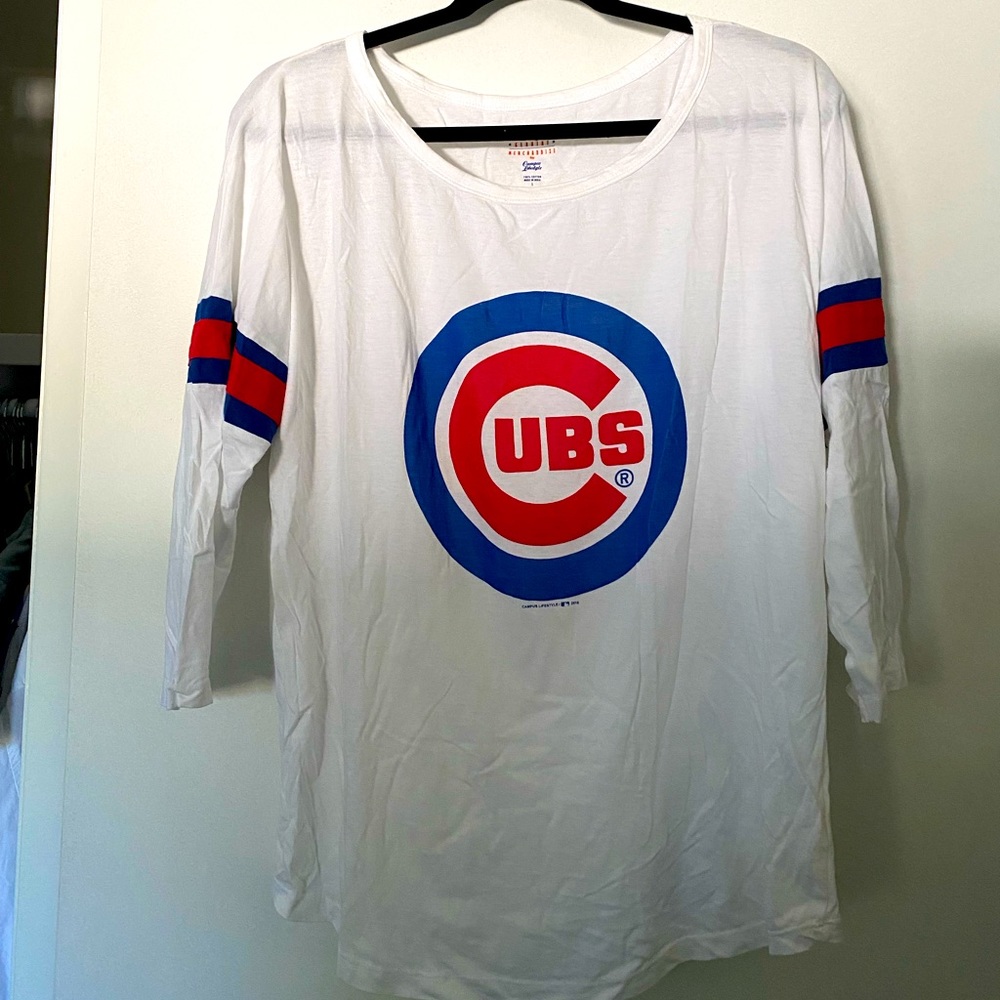 Chicago Cubs long sleeve
